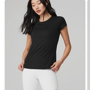 Alo soft finesse tee